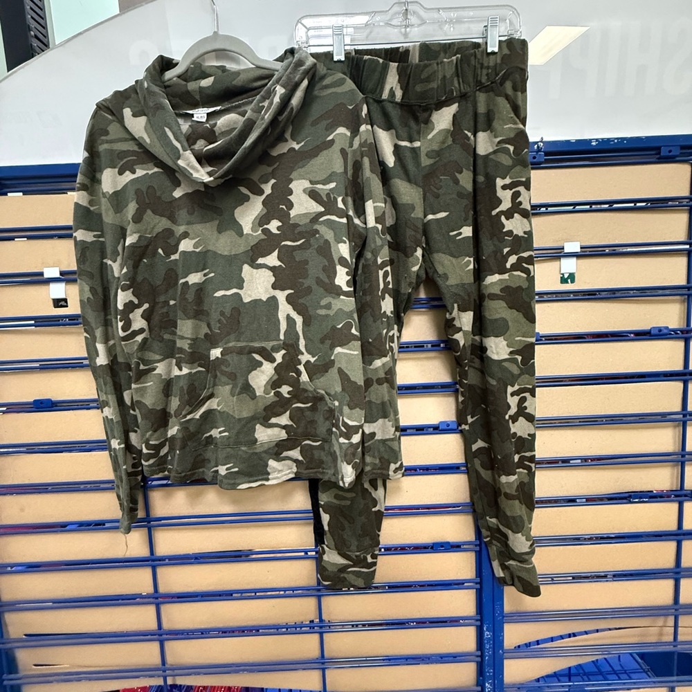 Camouflage Hoodie and Joggers Set